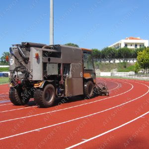 Limpeza e Reparação de pisos de Atletismo